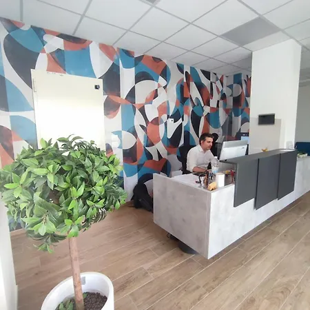 Campus Circuito 71 - Casa Per Ferie Hotel *