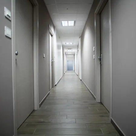 Campus Circuito 71 - Casa Per Ferie *