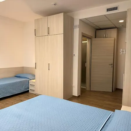 Campus Circuito 71 - Casa Per Ferie Otel *